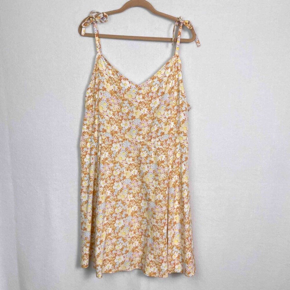GAP NWT Floral Smocked Back Sundress Size XXL